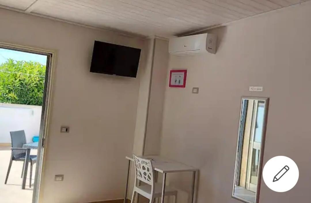 Briciola'S Rooms Porto Cesareo Extérieur photo