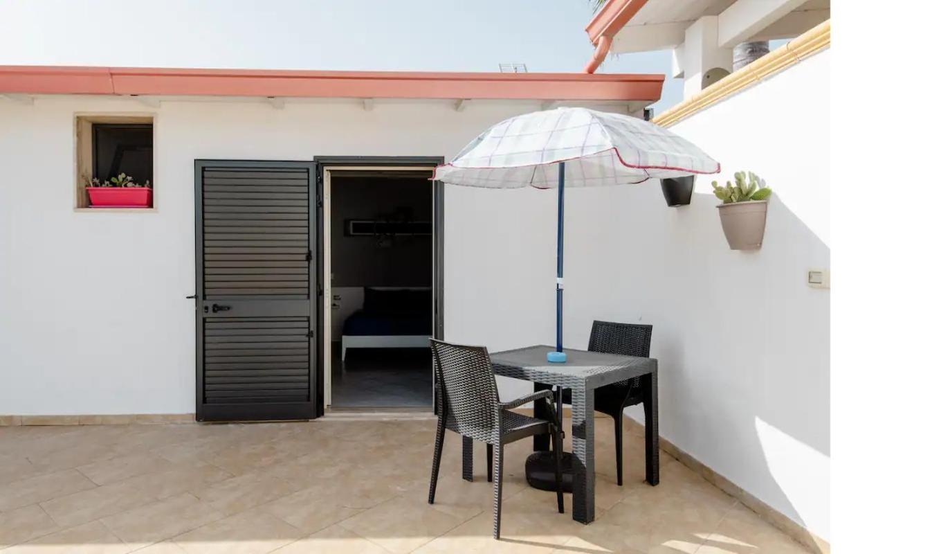 Briciola'S Rooms Porto Cesareo Extérieur photo